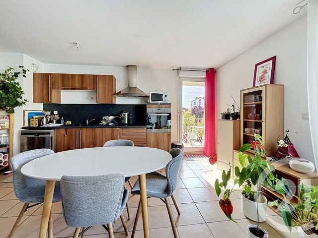 Appartement F4 à vendre - 4 pièces - 80.07 m2 - RIOM - 63 - AUVERGNE - Century 21 Agence Girard
