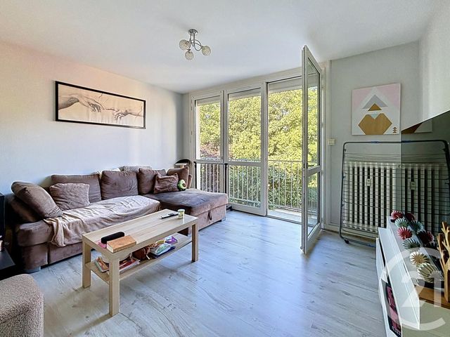 Appartement F2 à vendre - 2 pièces - 44.06 m2 - RIOM - 63 - AUVERGNE - Century 21 Agence Girard