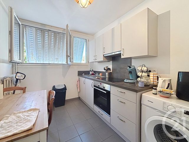 Appartement F2 à vendre - 2 pièces - 44.06 m2 - RIOM - 63 - AUVERGNE - Century 21 Agence Girard