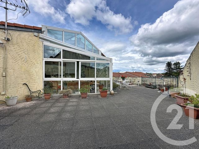 Appartement F4 à vendre - 4 pièces - 140.33 m2 - RIOM - 63 - AUVERGNE - Century 21 Agence Girard