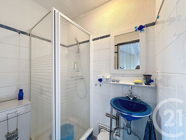 Appartement F4 à vendre - 4 pièces - 140.33 m2 - RIOM - 63 - AUVERGNE - Century 21 Agence Girard