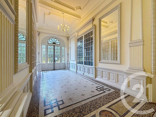 Appartement F3 à louer - 3 pièces - 77.3 m2 - CHATELGUYON - 63 - AUVERGNE - Century 21 Agence Girard