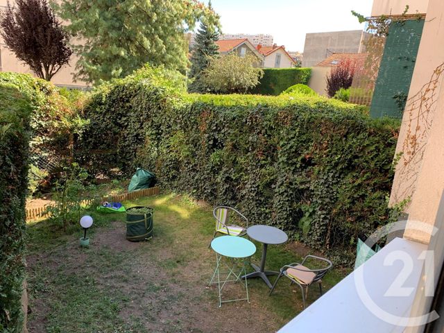 Appartement F2 à louer - 2 pièces - 50.24 m2 - CLERMONT FERRAND - 63 - AUVERGNE - Century 21 Agence Girard