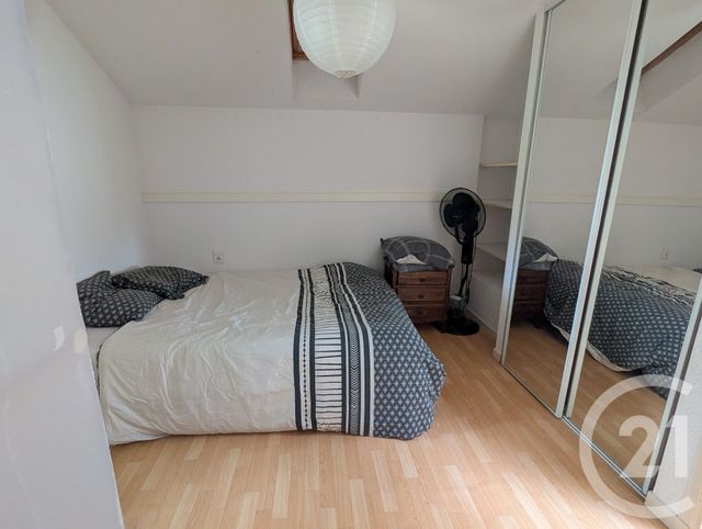 maison à louer - 2 pièces - 30.3 m2 - RIOM - 63 - AUVERGNE - Century 21 Agence Girard