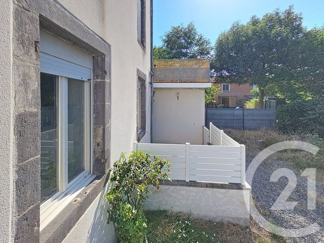 Appartement F2 à vendre - 2 pièces - 55.6 m2 - GERZAT - 63 - AUVERGNE - Century 21 Agence Girard