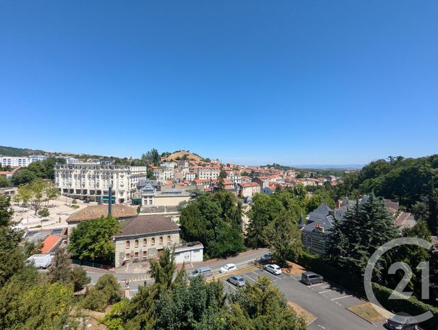Appartement F4 à louer - 3 pièces - 93.8 m2 - CHATELGUYON - 63 - AUVERGNE - Century 21 Agence Girard
