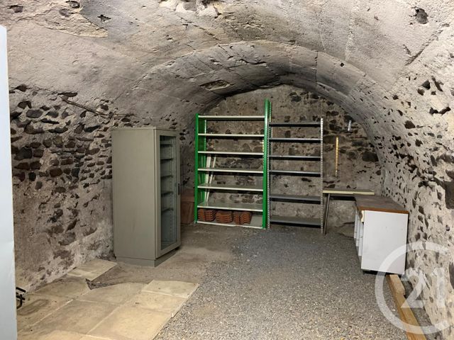 maison à louer - 4 pièces - 115.0 m2 - CHATEAUGAY - 63 - AUVERGNE - Century 21 Agence Girard