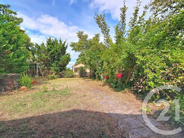 maison à vendre - 7 pièces - 217.3 m2 - MOZAC - 63 - AUVERGNE - Century 21 Agence Girard