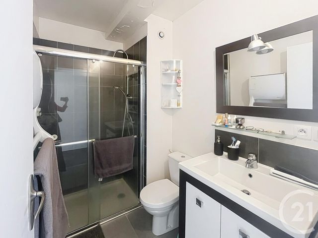 maison à louer - 4 pièces - 105.65 m2 - LUSSAT - 63 - AUVERGNE - Century 21 Agence Girard