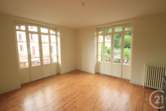 Appartement F3 à louer - 3 pièces - 70.0 m2 - CHATEL GUYON - 63 - AUVERGNE - Century 21 Agence Girard