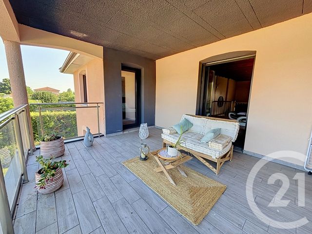 maison à vendre - 6 pièces - 188.0 m2 - MENETROL - 63 - AUVERGNE - Century 21 Agence Girard