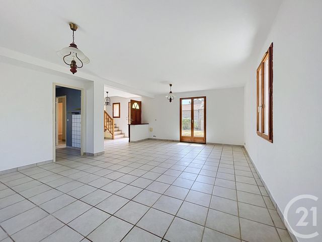 maison à vendre - 6 pièces - 130.0 m2 - BEAUREGARD VENDON - 63 - AUVERGNE - Century 21 Agence Girard