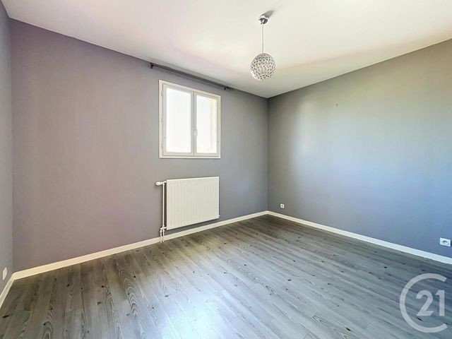 maison à vendre - 6 pièces - 130.0 m2 - BEAUREGARD VENDON - 63 - AUVERGNE - Century 21 Agence Girard