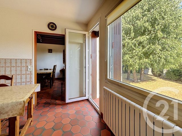 maison à vendre - 5 pièces - 122.47 m2 - MOZAC - 63 - AUVERGNE - Century 21 Agence Girard