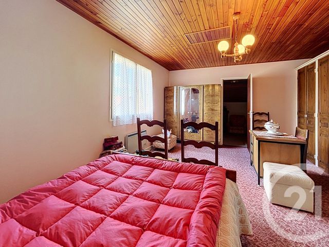 maison à vendre - 5 pièces - 122.47 m2 - MOZAC - 63 - AUVERGNE - Century 21 Agence Girard