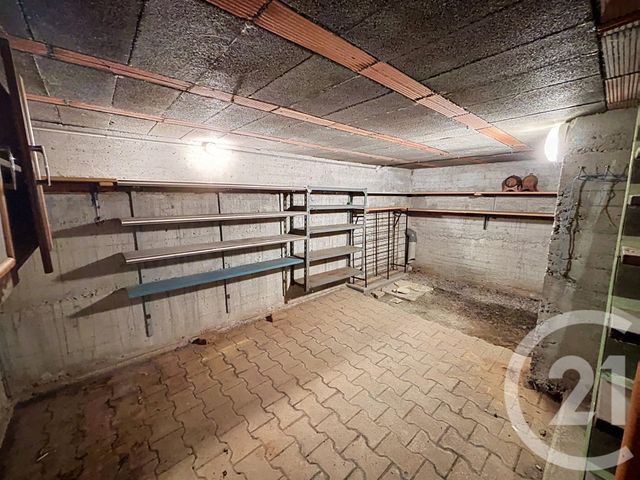 maison à vendre - 5 pièces - 122.47 m2 - MOZAC - 63 - AUVERGNE - Century 21 Agence Girard