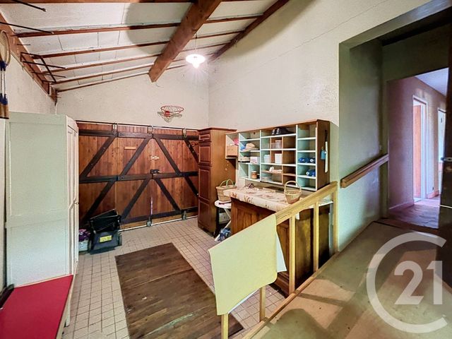 maison à vendre - 5 pièces - 122.47 m2 - MOZAC - 63 - AUVERGNE - Century 21 Agence Girard