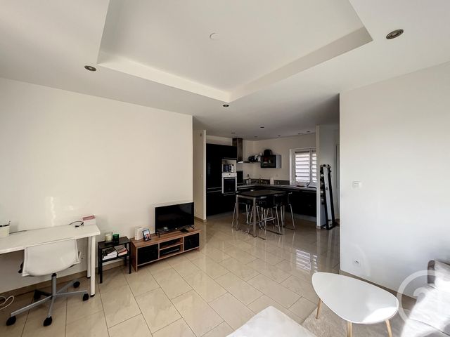 Appartement F2 à louer - 2 pièces - 44.49 m2 - CHAMALIERES - 63 - AUVERGNE - Century 21 Agence Girard