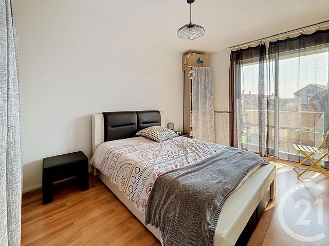 Appartement F2 à vendre - 2 pièces - 55.83 m2 - RIOM - 63 - AUVERGNE - Century 21 Agence Girard
