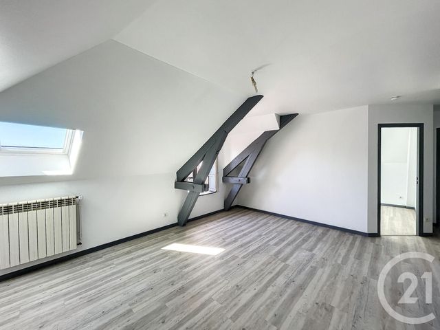 Appartement F3 à louer - 3 pièces - 40.77 m2 - RIOM - 63 - AUVERGNE - Century 21 Agence Girard