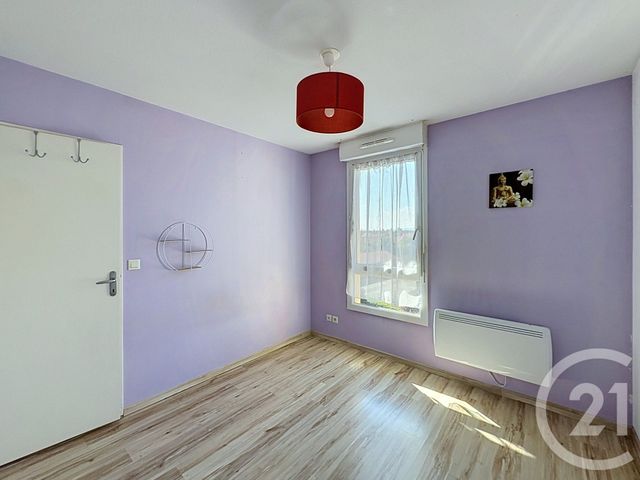 Appartement F2 à louer - 2 pièces - 43.32 m2 - RIOM - 63 - AUVERGNE - Century 21 Agence Girard