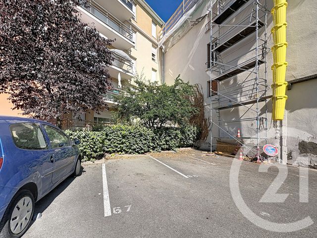 Appartement F2 à louer - 2 pièces - 43.32 m2 - RIOM - 63 - AUVERGNE - Century 21 Agence Girard