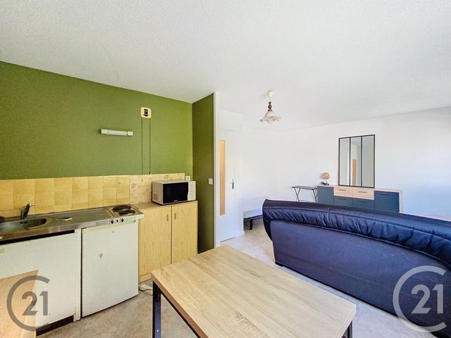 Appartement F1 à louer - 1 pièce - 27.97 m2 - CLERMONT FERRAND - 63 - AUVERGNE - Century 21 Agence Girard