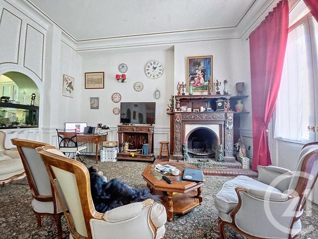 maison à vendre - 22 pièces - 609.54 m2 - CHATEL GUYON - 63 - AUVERGNE - Century 21 Agence Girard