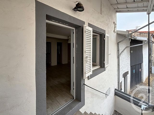 immeuble à vendre - 140.0 m2 - ST BONNET PRES RIOM - 63 - AUVERGNE - Century 21 Agence Girard