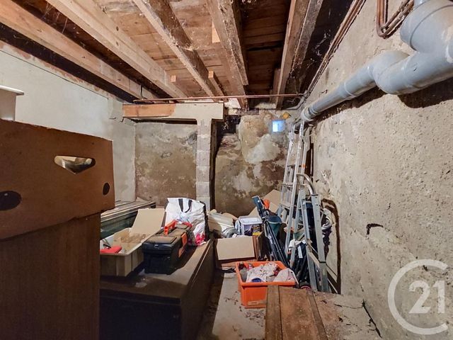 maison à vendre - 6 pièces - 150.7 m2 - CHATEL GUYON - 63 - AUVERGNE - Century 21 Agence Girard