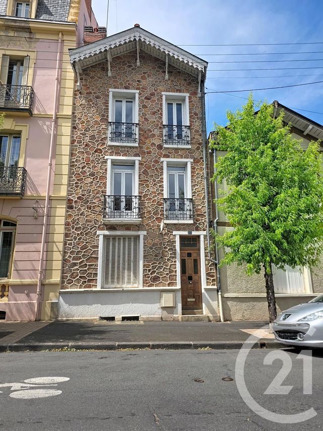 maison - CHATEL GUYON - 63