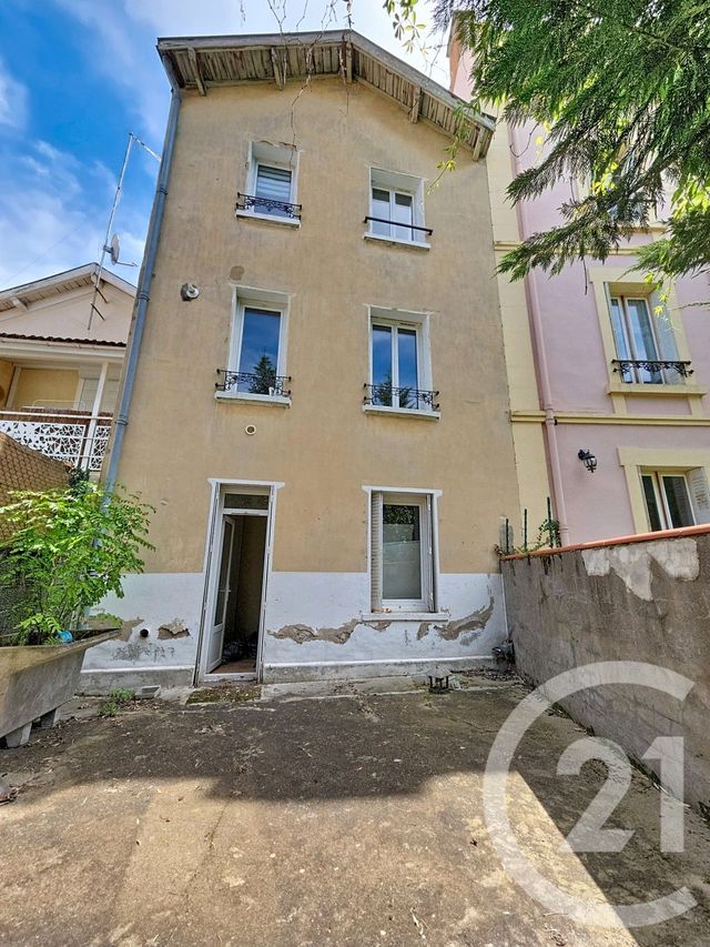immeuble - CHATEL GUYON - 63