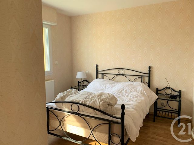 maison à louer - 4 pièces - 101.36 m2 - CLERLANDE - 63 - AUVERGNE - Century 21 Agence Girard