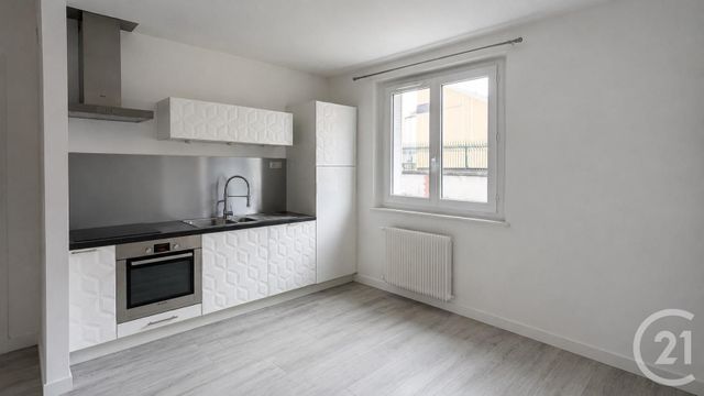 Appartement F2 à louer - 2 pièces - 59.97 m2 - CHAMALIERES - 63 - AUVERGNE - Century 21 Agence Girard
