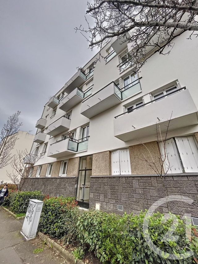 Appartement F2 à louer - 2 pièces - 59.97 m2 - CHAMALIERES - 63 - AUVERGNE - Century 21 Agence Girard