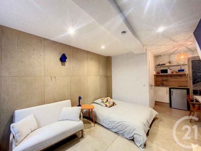 Appartement Studio à louer - 1 pièce - 19.37 m2 - RIOM - 63 - AUVERGNE - Century 21 Agence Girard