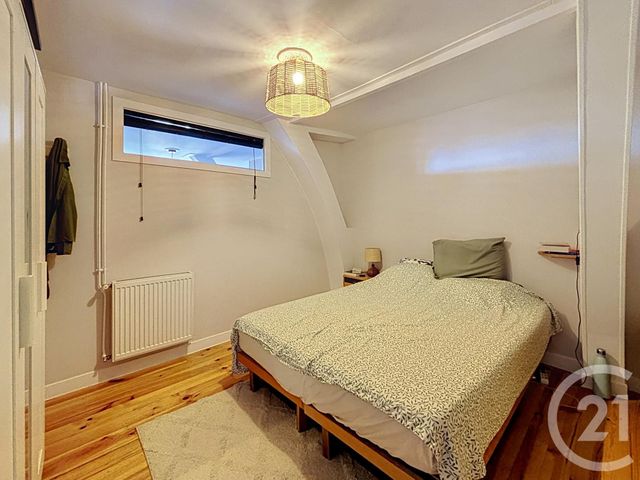 Appartement F3 à vendre - 4 pièces - 73.8 m2 - RIOM - 63 - AUVERGNE - Century 21 Agence Girard