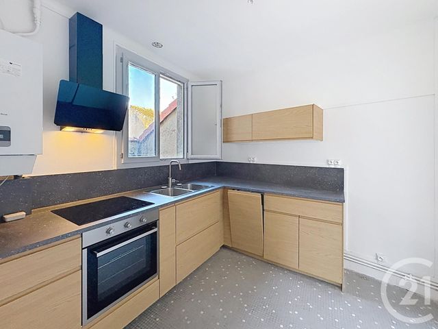 Appartement F3 à louer - 3 pièces - 89.26 m2 - GANNAT - 03 - AUVERGNE - Century 21 Agence Girard