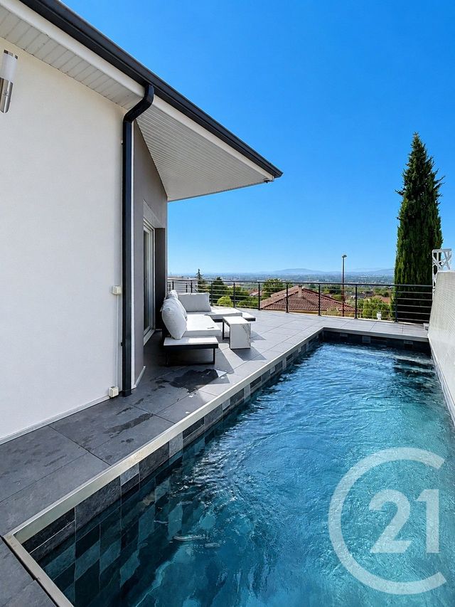 maison à vendre - 4 pièces - 251.75 m2 - CHATEAUGAY - 63 - AUVERGNE - Century 21 Agence Girard