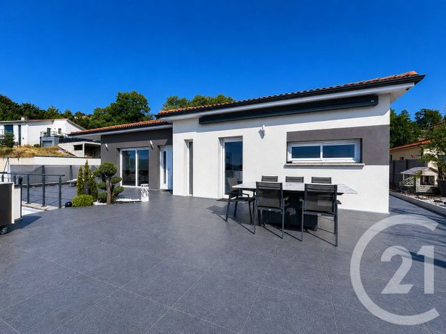 maison à vendre - 4 pièces - 251.75 m2 - CHATEAUGAY - 63 - AUVERGNE - Century 21 Agence Girard