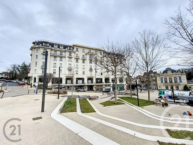 Appartement F2 à louer - 2 pièces - 51.55 m2 - CHATEL GUYON - 63 - AUVERGNE - Century 21 Agence Girard