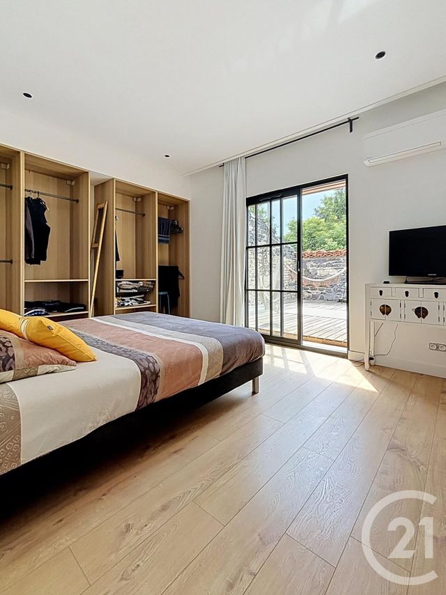 maison à vendre - 6 pièces - 183.0 m2 - ST IGNAT - 63 - AUVERGNE - Century 21 Agence Girard