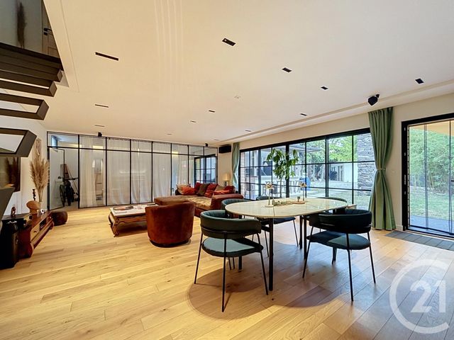 maison à vendre - 6 pièces - 183.0 m2 - ST IGNAT - 63 - AUVERGNE - Century 21 Agence Girard