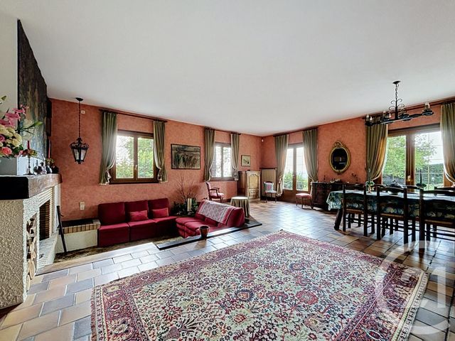 maison à vendre - 7 pièces - 186.01 m2 - CHATEAUGAY - 63 - AUVERGNE - Century 21 Agence Girard
