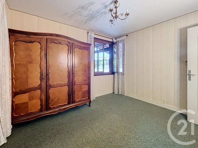 maison à vendre - 7 pièces - 186.01 m2 - CHATEAUGAY - 63 - AUVERGNE - Century 21 Agence Girard