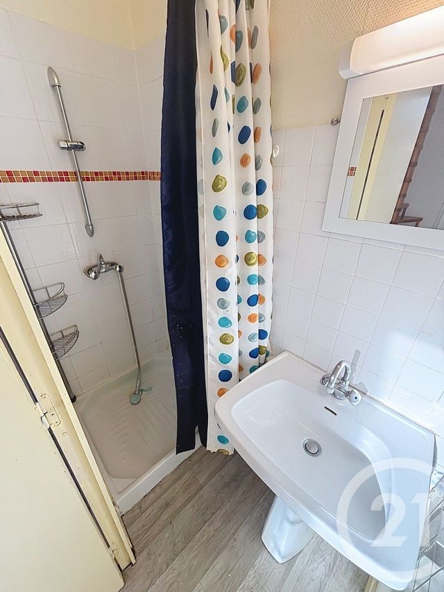 Appartement F2 à louer - 2 pièces - 23.26 m2 - VICHY - 03 - AUVERGNE - Century 21 Agence Girard