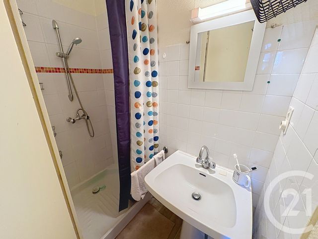 Appartement F2 à louer - 2 pièces - 23.26 m2 - VICHY - 03 - AUVERGNE - Century 21 Agence Girard