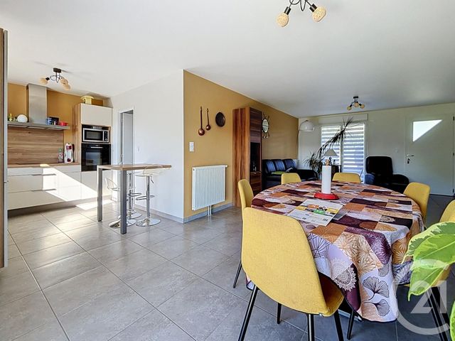 maison à vendre - 4 pièces - 92.19 m2 - CHARBONNIERES LES VARENNES - 63 - AUVERGNE - Century 21 Agence Girard