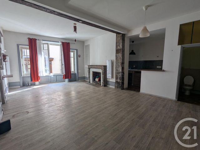 Appartement F1 à louer - 2 pièces - 63.09 m2 - RIOM - 63 - AUVERGNE - Century 21 Agence Girard