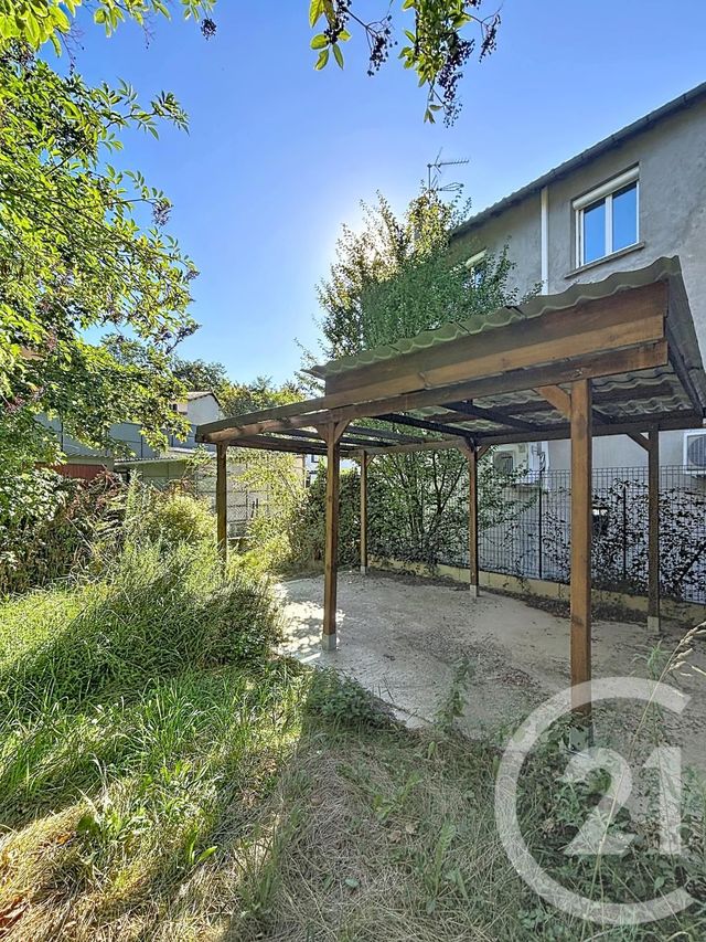 maison à vendre - 5 pièces - 103.4 m2 - ENVAL - 63 - AUVERGNE - Century 21 Agence Girard